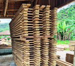 A São José Madeiras tem o Melhor Preço e está sediada em Botuverá/SC é uma empresa especializada na venda e construção de casas de pinus tratado, projetando e montando casas conforme a necessidade de cada cliente. Entre nossos produtos em pinus Tratados em Autoclave estão: Madeira Frontal, Deck, Assoalho, Forro, Caibros, Pé Direito, Tábuas, Pranchas, Sarrafos, Beiral, Mata Junta, Meia Cana, Rodapé, Vistas além de Kit Casas para entrega ou montadas para Botuverá, Brusque, São João Batista, Blumenau, Itajaí, Navegantes e Região. Tratamos madeira com Autoclave e temos também Madeira Frontal, Toras, Caibros e Palanques em Eucalipto. Entregamos para todo o Brasil. Telefone: (47) 3230-1870